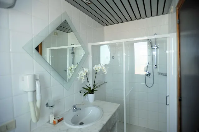 غرفة كلاسيكية ثلاثية، Hotel Borgo Marina 6/8