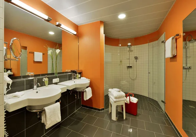 جناح بسرير مزدوج بمنطقة جلوس، Best Western Plus Konrad Zuse Hotel 2/2