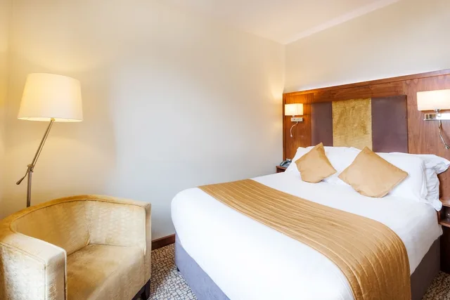 غرفة قياسية بسريرين منفصلين، The View Hotel 4/10