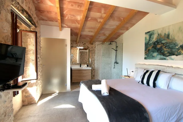 Superior, Double Bed, Garden View, Pool Side، Hotel Turixant 1/7
