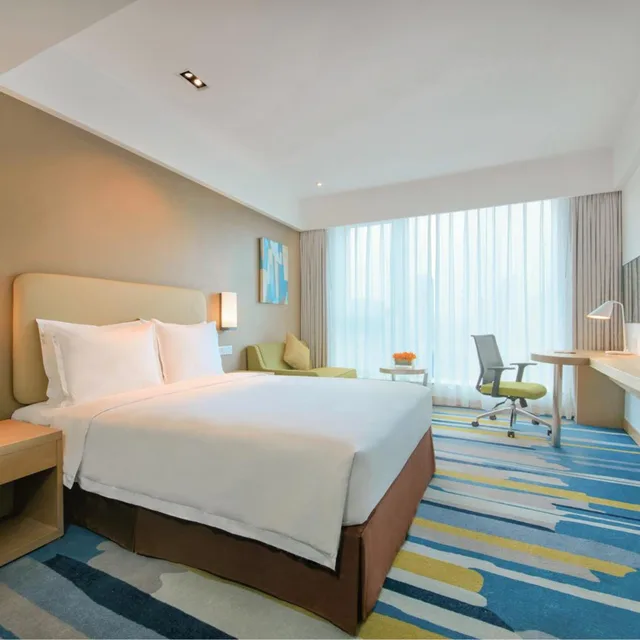 غرفة قياسية بسرير كينج وسرير كوين، HOLIDAY INN EXPRESS HANGZHOU GONGSHU 2/5
