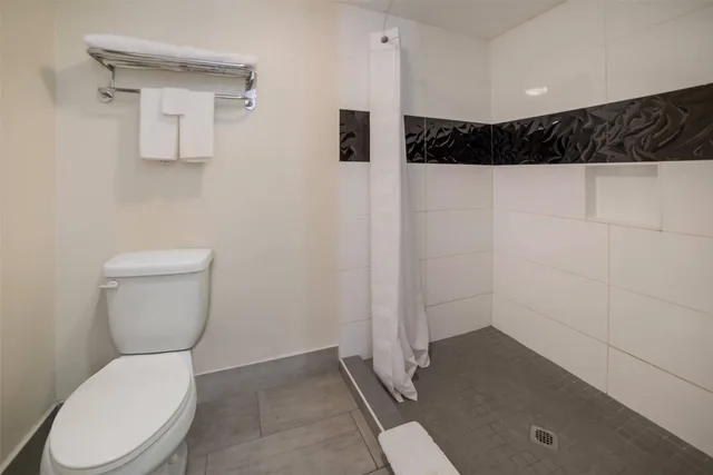 جناح بسرير كينج، Quality Inn & Suites Goodyear - Phoenix West 4/5