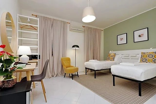 Residence Studio، Casa Santa Sofia 2/2