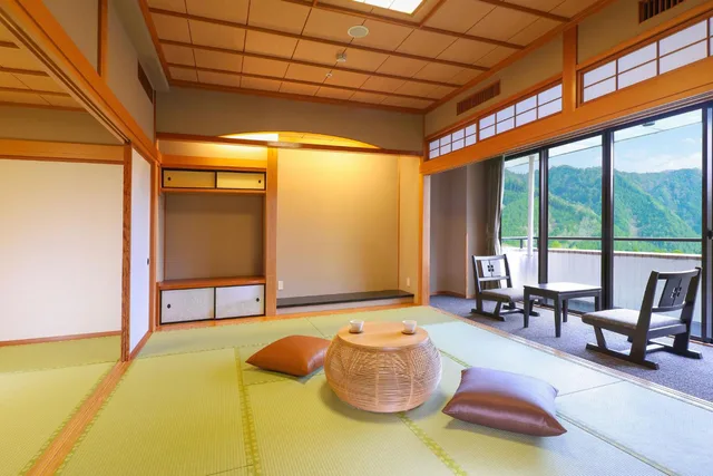 غرفة داخلية يابانية سوبيريور بحوض استحمام، Hotel Kisoji 2/6