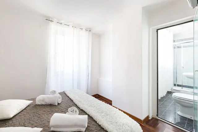 World, Apartment, Murphy Bed, Queen Bed، The Sistina Suite 2/7