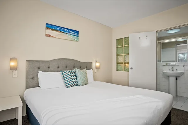 3 Bedrooms, Resort, Villa, 1 King and 4 Single Beds، Broadwater Beach Resort Busselton 3/7