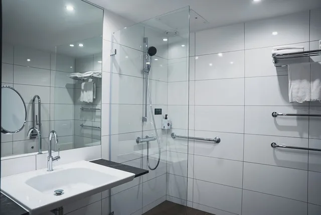 غرفة عائلية بسرير كوين وسرير بطابقين، Quality Hotel View 9/10