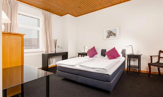 Room, Triple, Double Bed, Sofa, Hotel Rutherbach 1/1