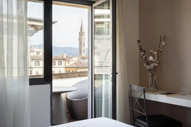 بنتهاوس بانورامي، Relais Piazza Signoria 3/3