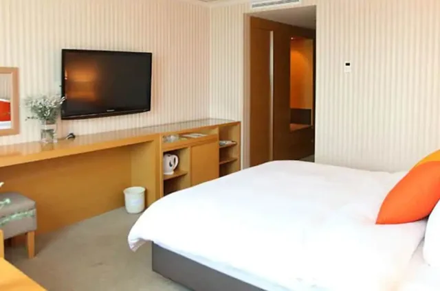 غرفة قياسية بسرير مزدوج، Interciti Hotel 6/9