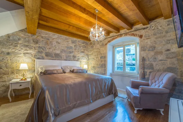 غرفة ديلوكس بسرير مزدوج أو سريرين منفصلين في الملحق، Villa Split Heritage Hotel 4/10