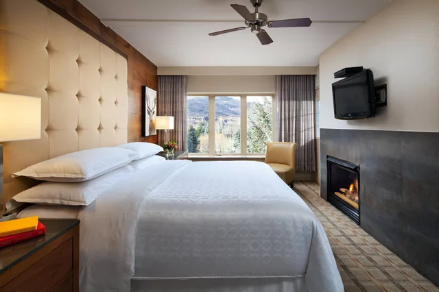 فيلا بسريرين مزدوجين بشرفة بغرفتي نوم، Sheraton Lakeside Terrace Villas at Mountain Vista Avon Vail Valley 9/10