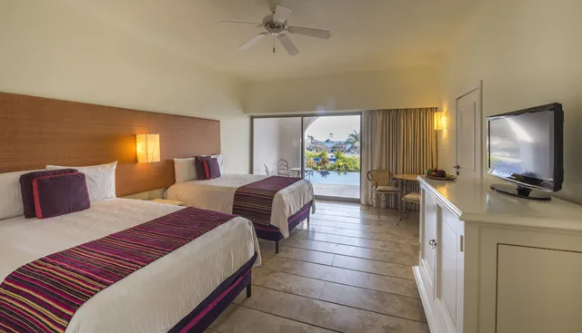 Deluxe, 2 Double Beds, Pool and Sea View، Camino Real Zaashila Huatulco 1/7
