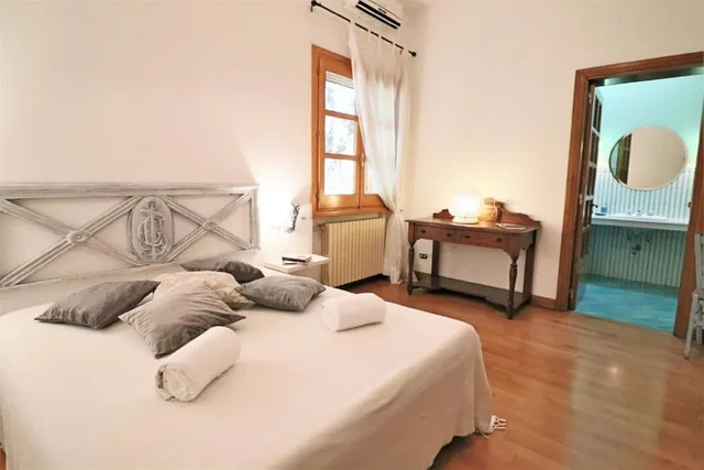 Standard, Double Bed, Relais Delle Rose Bed And Breakfast 2/10