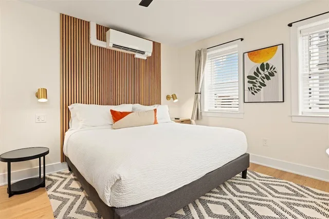 غرفة بريميير بسرير كينج، Surrey Beach House 7/9