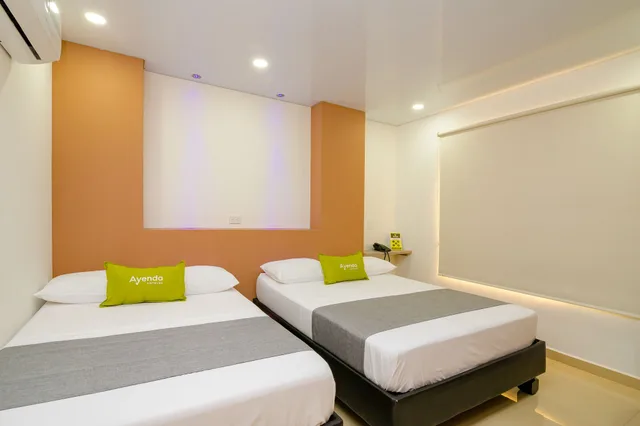 غرفة سوبيريور ثلاثية بسرير مزدوج وسرير فردي، Ayenda 1420 Eco Suite 1/6
