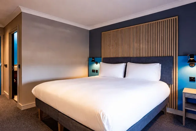 غرفة بسرير كينج، Village Urban Resort Nottingham 3/9
