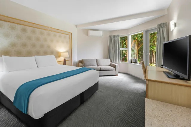 غرفة بسرير كينج بإطلالة على الحديقة، Copthorne Hotel and Resort Bay of Islands 2/5