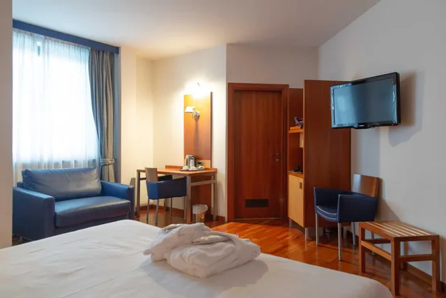 غرفة تنفيذية بسرير كينج، Best Western Hotel Fiera Verona 3/3