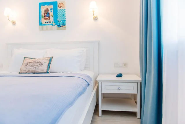 غرفة ثلاثية، Via Farilya Hotel 4/10