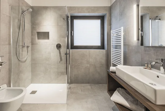 بنتهاوس حصري بسريرين كوين بإطلالة على الجبل بشرفة بغرفتي نوم مع أريكة، Residence Villa Aquila Adler 5/7