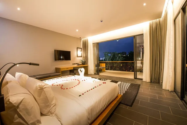 غرفة غراند ديلوكس، The Gallery Hotel Naiharn 3/3