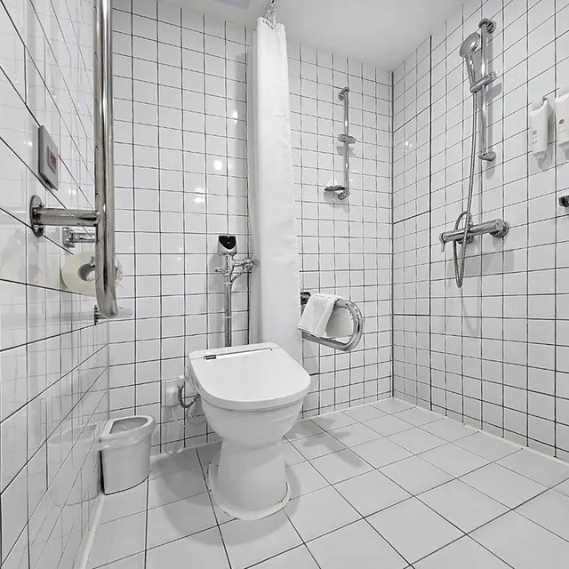 Triple Room (Only Shower)، Hotel Creto Myeongdong 9/10