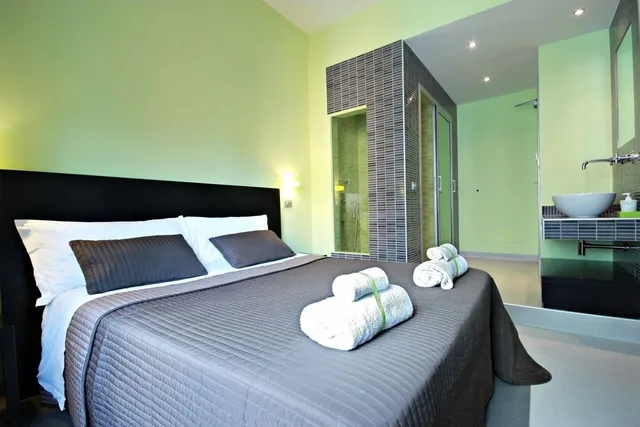 غرفة سوبيريور بسرير مزدوج بشرفة، Moai Home 6/10