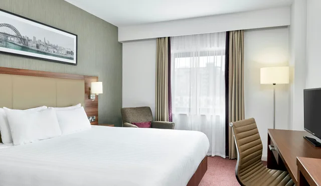 غرفة تنفيذية، Leonardo Hotel Newcastle Quayside (ex Jurys Inn) 1/1