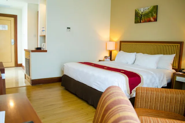 غرفة سوبيريور ديلوكس مزدوجة، SWISS-BELHOTEL MALEOSAN MANADO 2/10