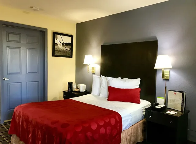غرفة بسرير مزدوج لذوي الإعاقة، Days Inn by Wyndham Augusta/Fort Gordon 3/9