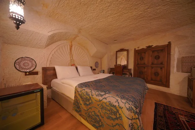 Executive, King Bed, FAIRYLAND CAVE HOTEL 1/4