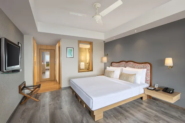 Room, Queen Bed, Valley View، Fortune Resort Grace Mussorie 2/5