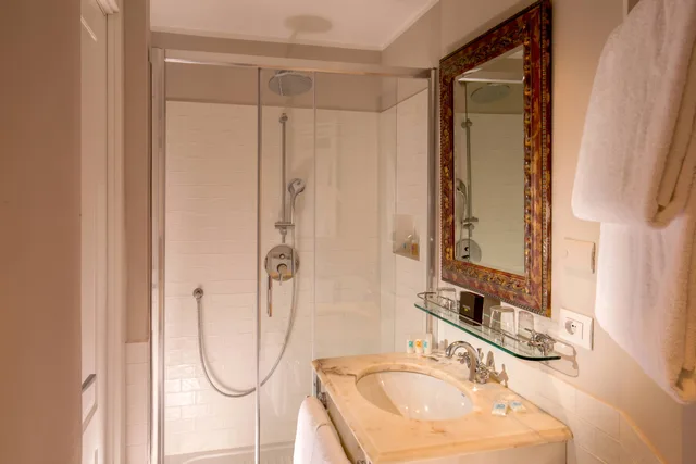 غرفة كلاسيكية مفردة بسرير مزدوج، Hotel Monte Cenci 2/2
