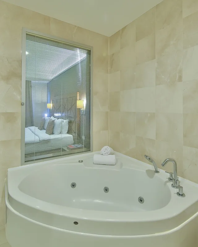 Suite, King Bed, Ramada By Wyndham Istanbul Taksim 8/8