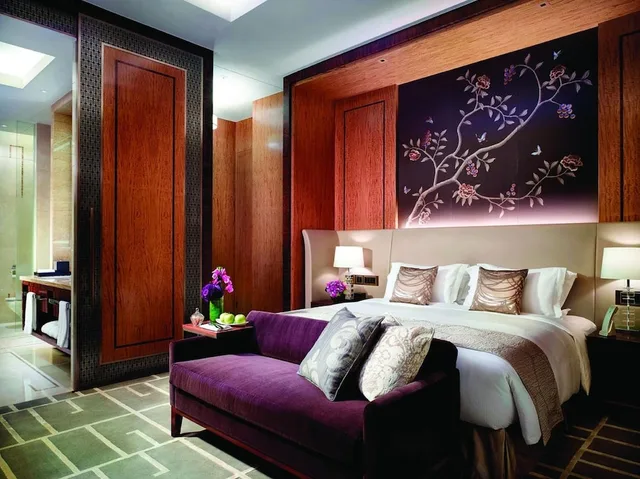 Sky, Deluxe, King Bed، The Royal Garden Tsim Sha Tsui 1/3