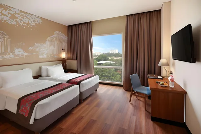 غرفة غراند بسرير كينج، Swiss-Belhotel Airport Jakarta 1/1