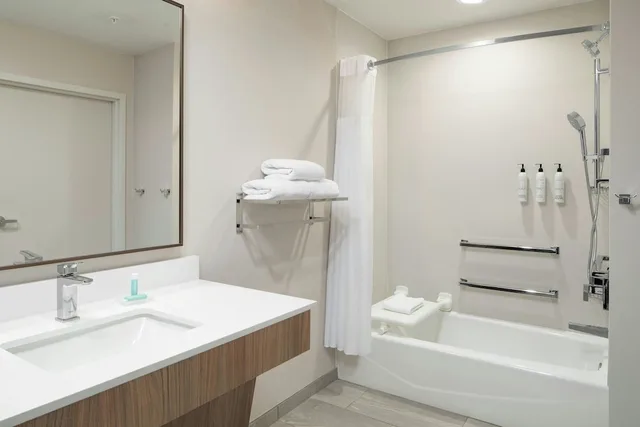 غرفة بسرير كينج، Fairfield By Marriott Inn & Suites Piedmont Greenville 4/5