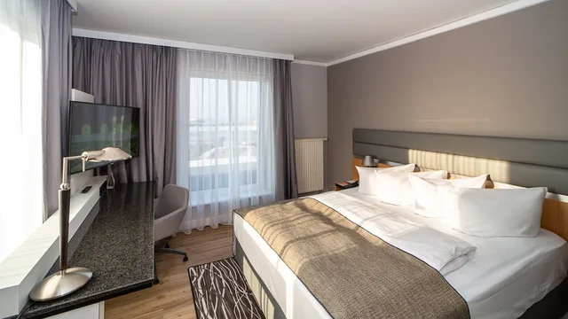 غرفة قياسية بسرير فردي، Holiday Inn Berlin Airport Conference Centre Formerly Holiday Inn Berlin International Airport 1/10