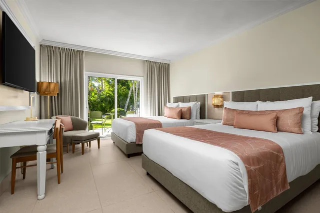 Standard, 2 Queen Beds, Tropical View، Wyndham Alltra Punta Cana All-Inclusive Resort Hotel 2/5