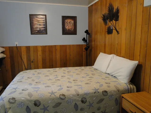 Surf, Cottage, 1 Queen and 1 Double Bed، Shakti Cove Cottages 1/2