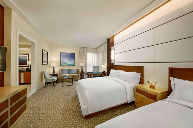 Room, 2 Queen Beds, Conrad Jabal Omar Makkah 1/10