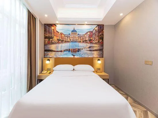 غرفة قياسية بسرير كوين، Vienna Hotel (Suzhou Jinji Lake) 1/1
