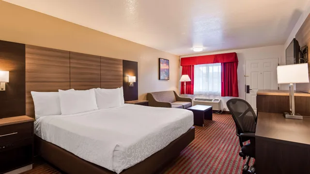 غرفة بسرير كينج، Best Western Santa Rosa Inn 2/10