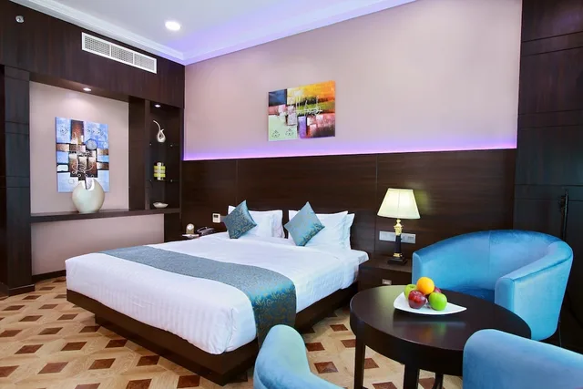 غرفة بسرير كينج بإطلالة على المدينة لذوي الإعاقة، Park Regis Lotus Hotel 1/1