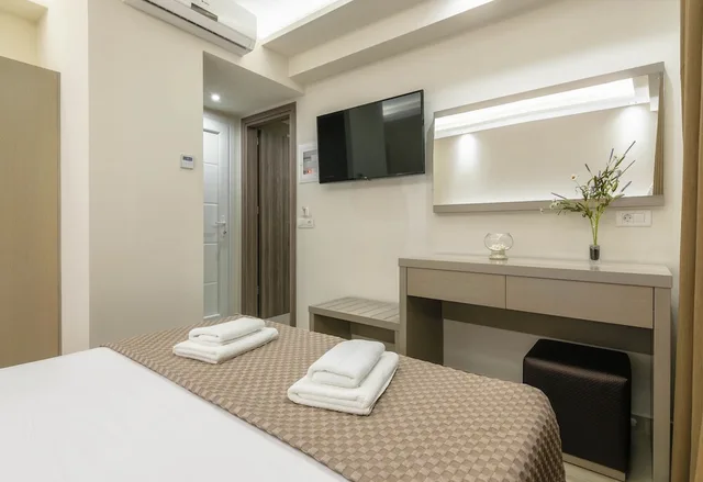 استوديو بسرير مزدوج بإطلالة على المسبح، Vice Apartments 9/10