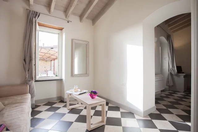 جناح، Maison Tresnuraghes 2/4