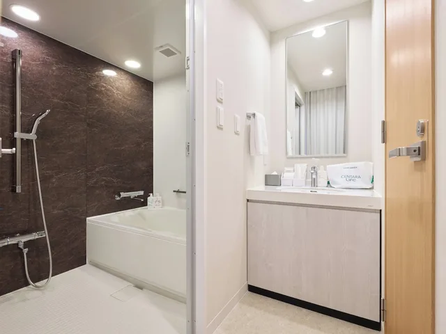 غرفة سوبيريور بسريرين منفصلين، Centara Life Namba Hotel Osaka 7/7