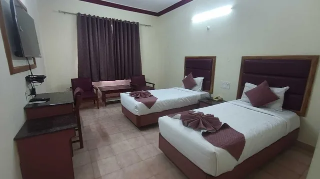 غرفة ديلوكس بسرير كينج، Hotel Ranjit Residency 8/10