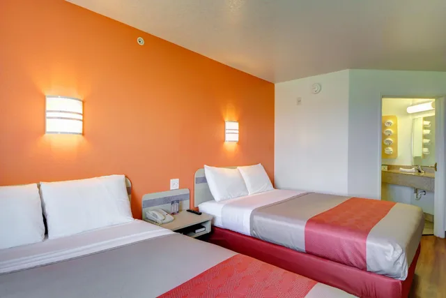 غرفة بسريرين كوين، Motel6 El Reno, OK 1/9